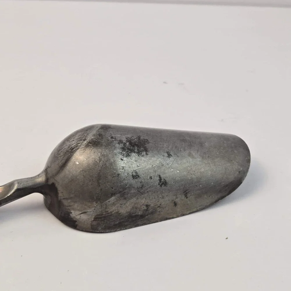 Vintage 5oz Metal Scoop Farmhouse Kitchen Decor Coffee Grain Feed Utility